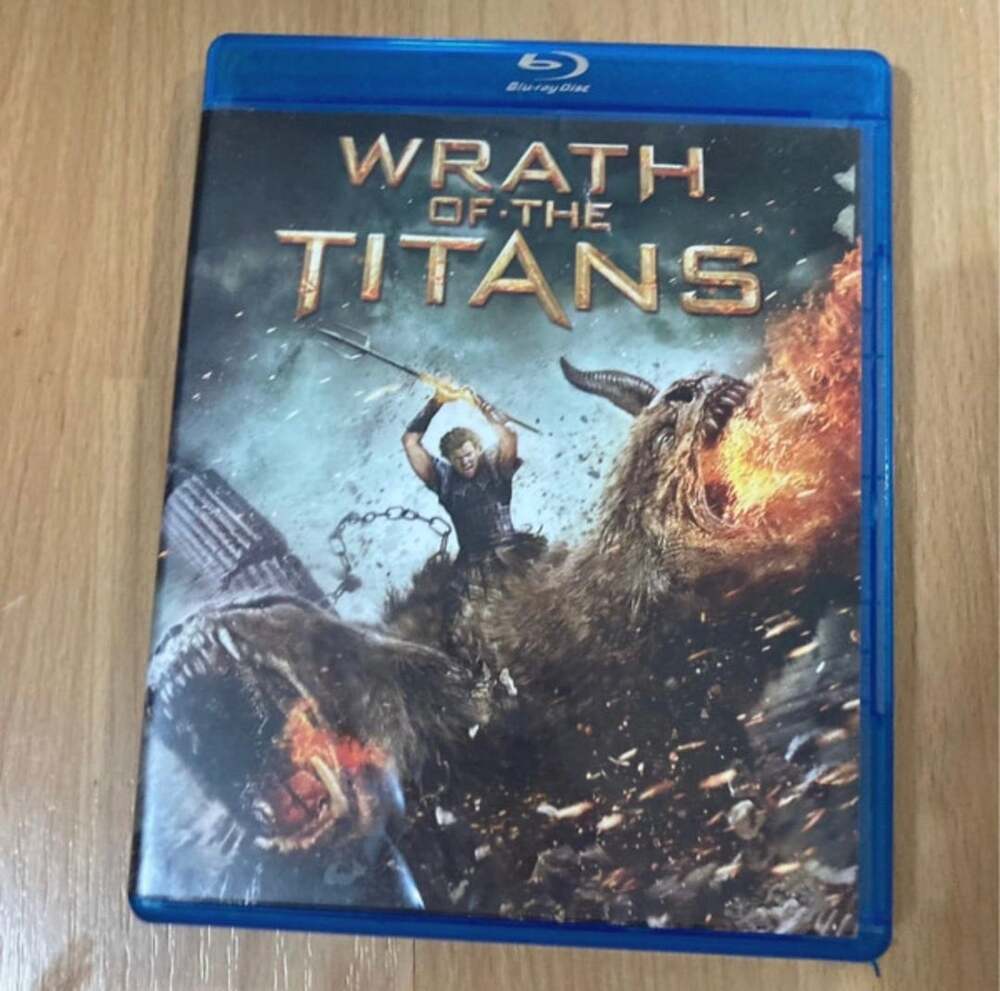 Warner Bros. Wrath Of The Titans Blu-Ray Disc